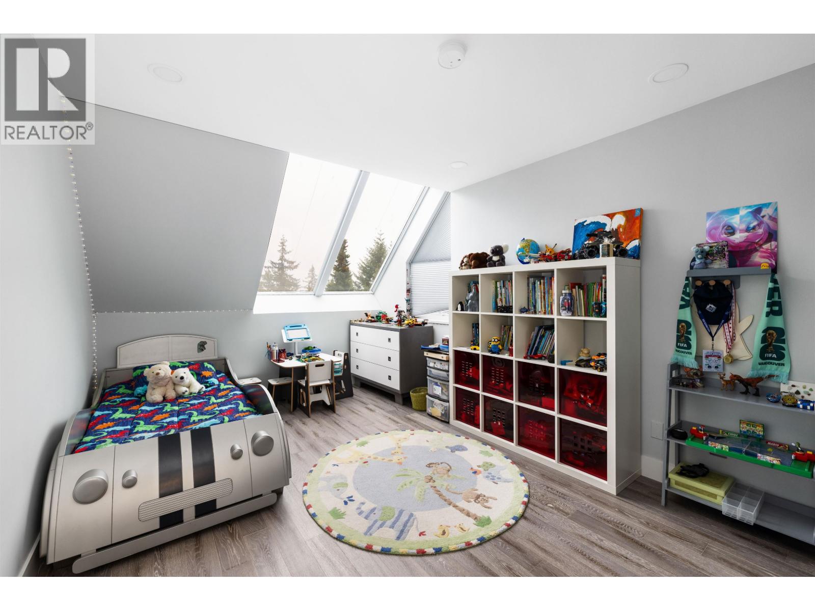 3722 SOUTHRIDGE PLACE, West Vancouver