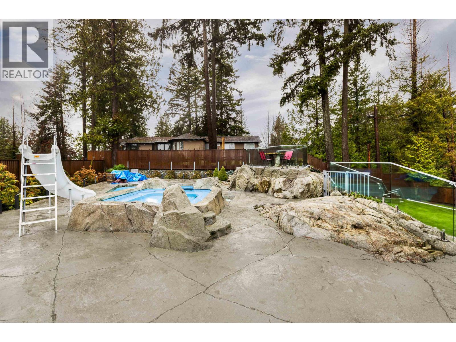 3722 SOUTHRIDGE PLACE, West Vancouver