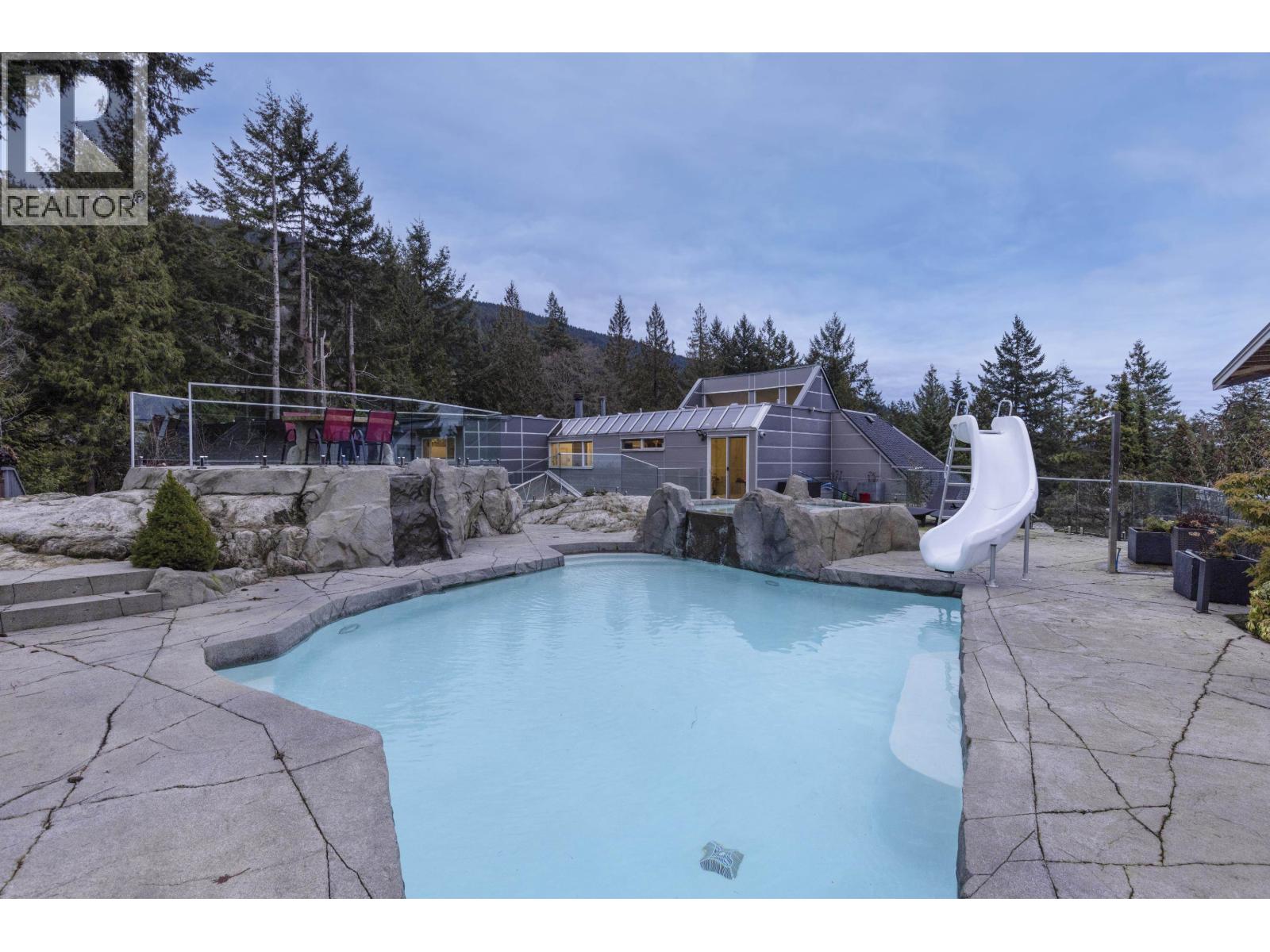 3722 SOUTHRIDGE PLACE, West Vancouver