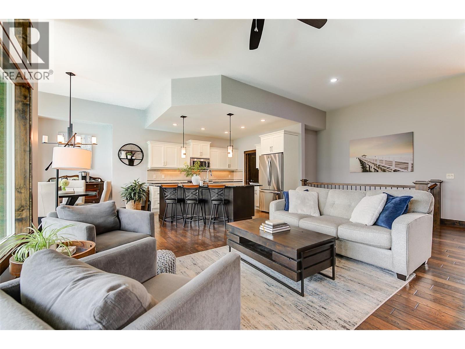  2006 Cornerstone Drive, West Kelowna