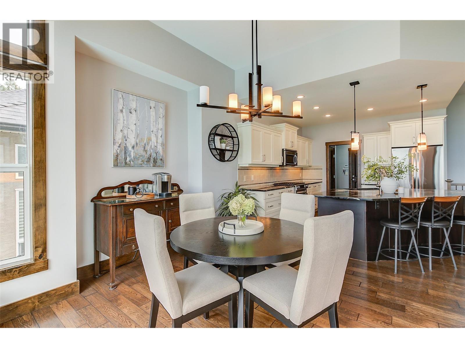  2006 Cornerstone Drive, West Kelowna