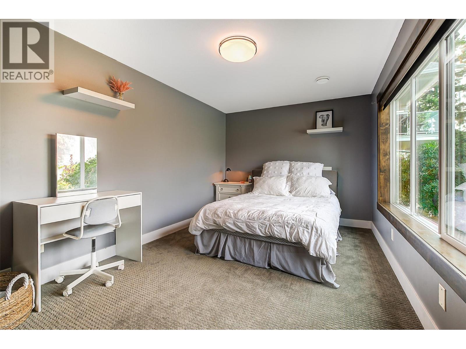  2006 Cornerstone Drive, West Kelowna