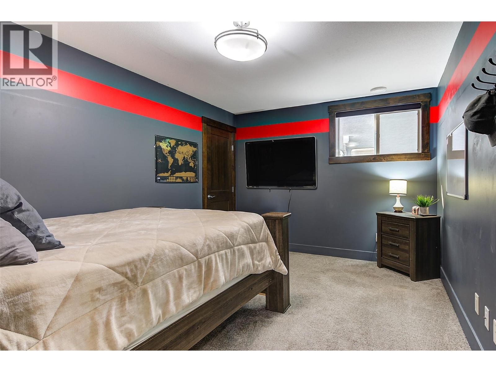  2006 Cornerstone Drive, West Kelowna