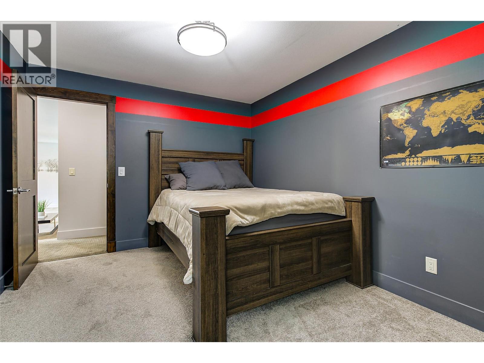  2006 Cornerstone Drive, West Kelowna