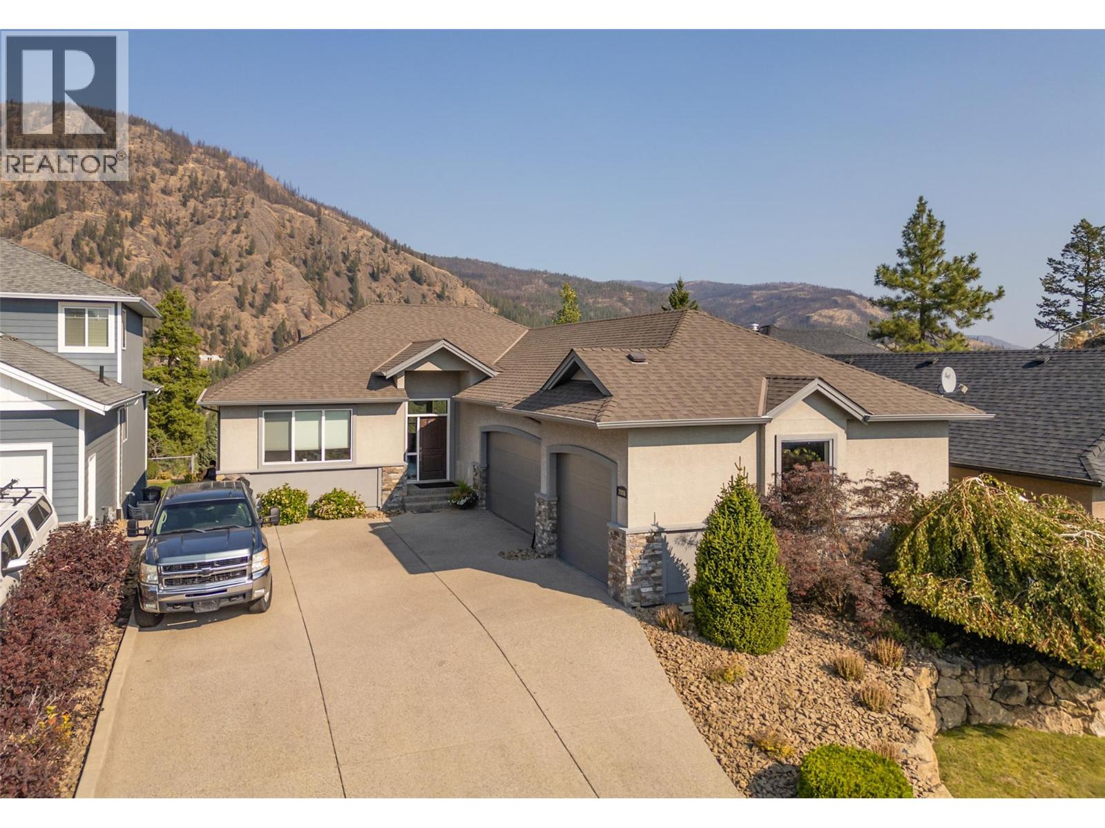  2006 Cornerstone Drive, West Kelowna