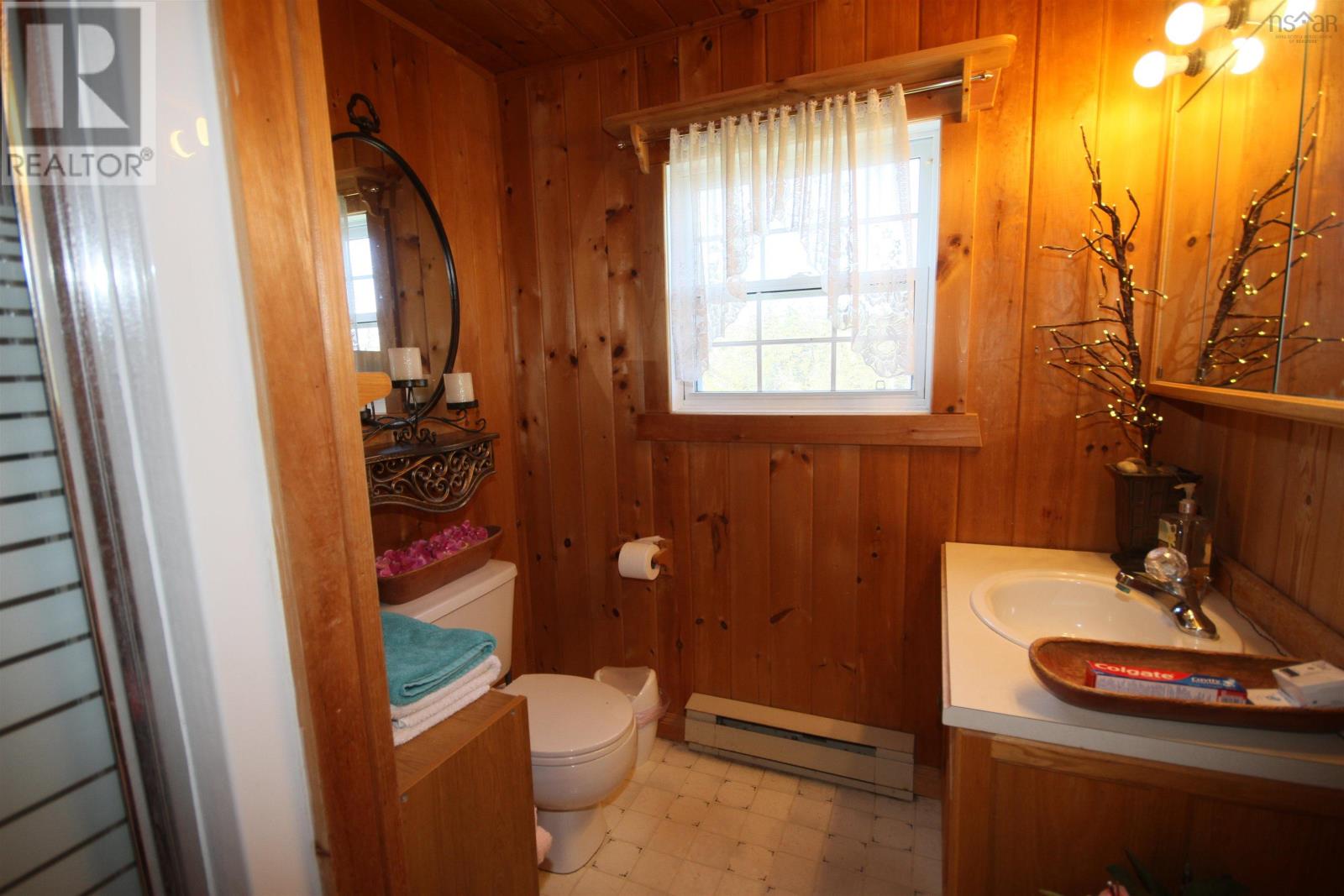 Property 20 of 34 of 77 Lower River Road