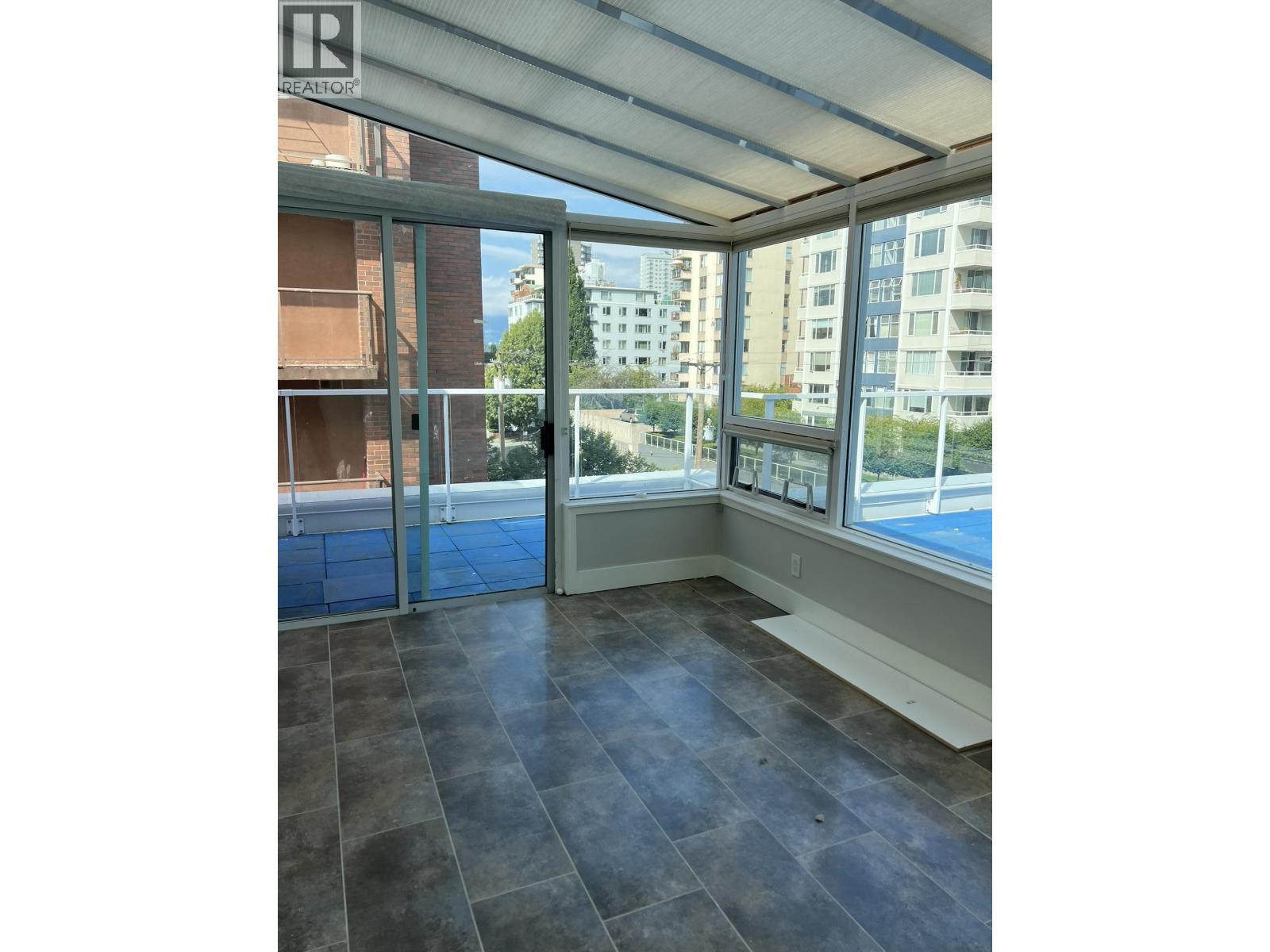 PH 1403 BEACH AVENUE, Vancouver