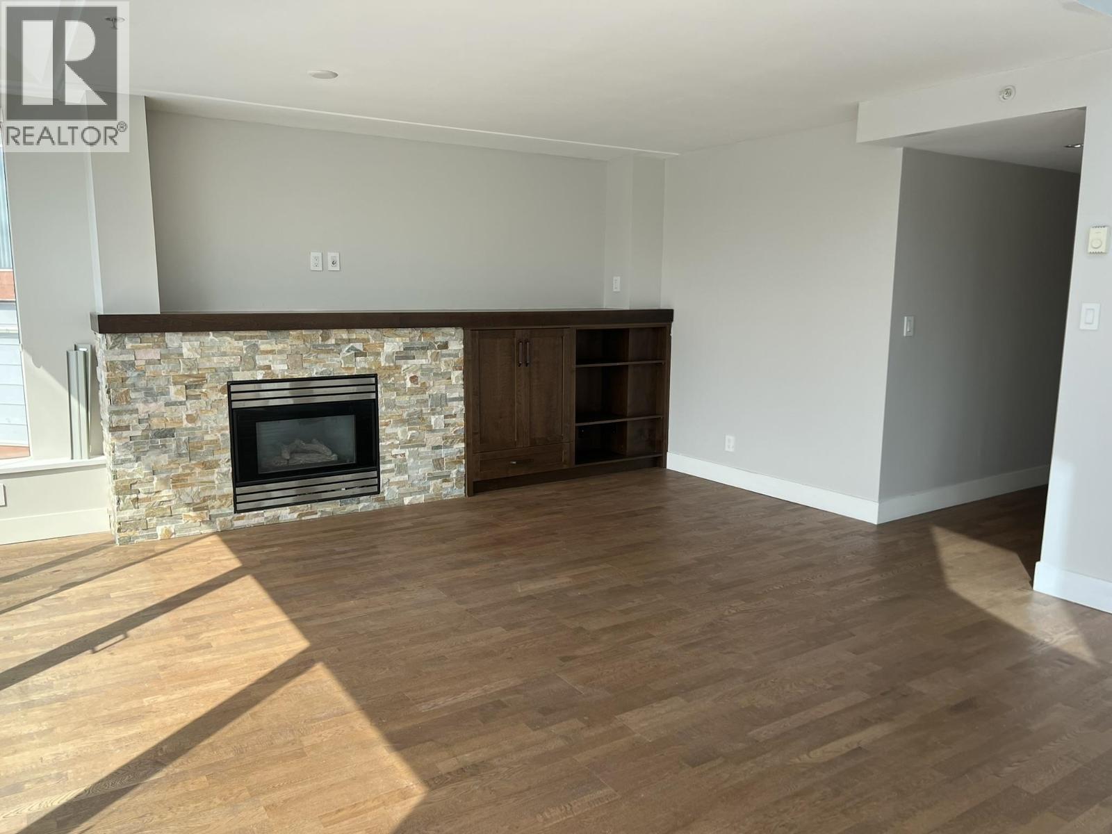 PH 1403 BEACH AVENUE, Vancouver