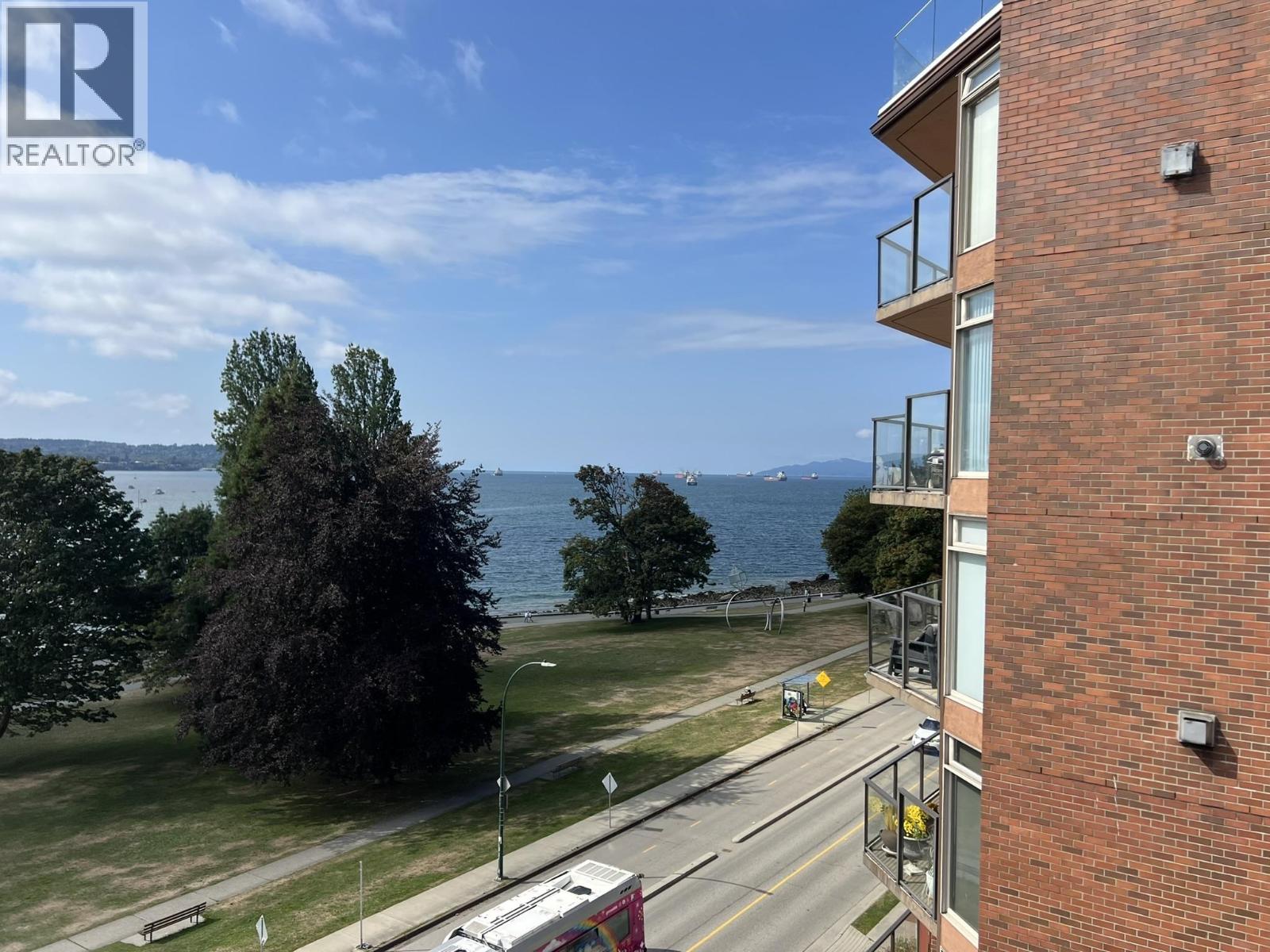 PH 1403 BEACH AVENUE, Vancouver