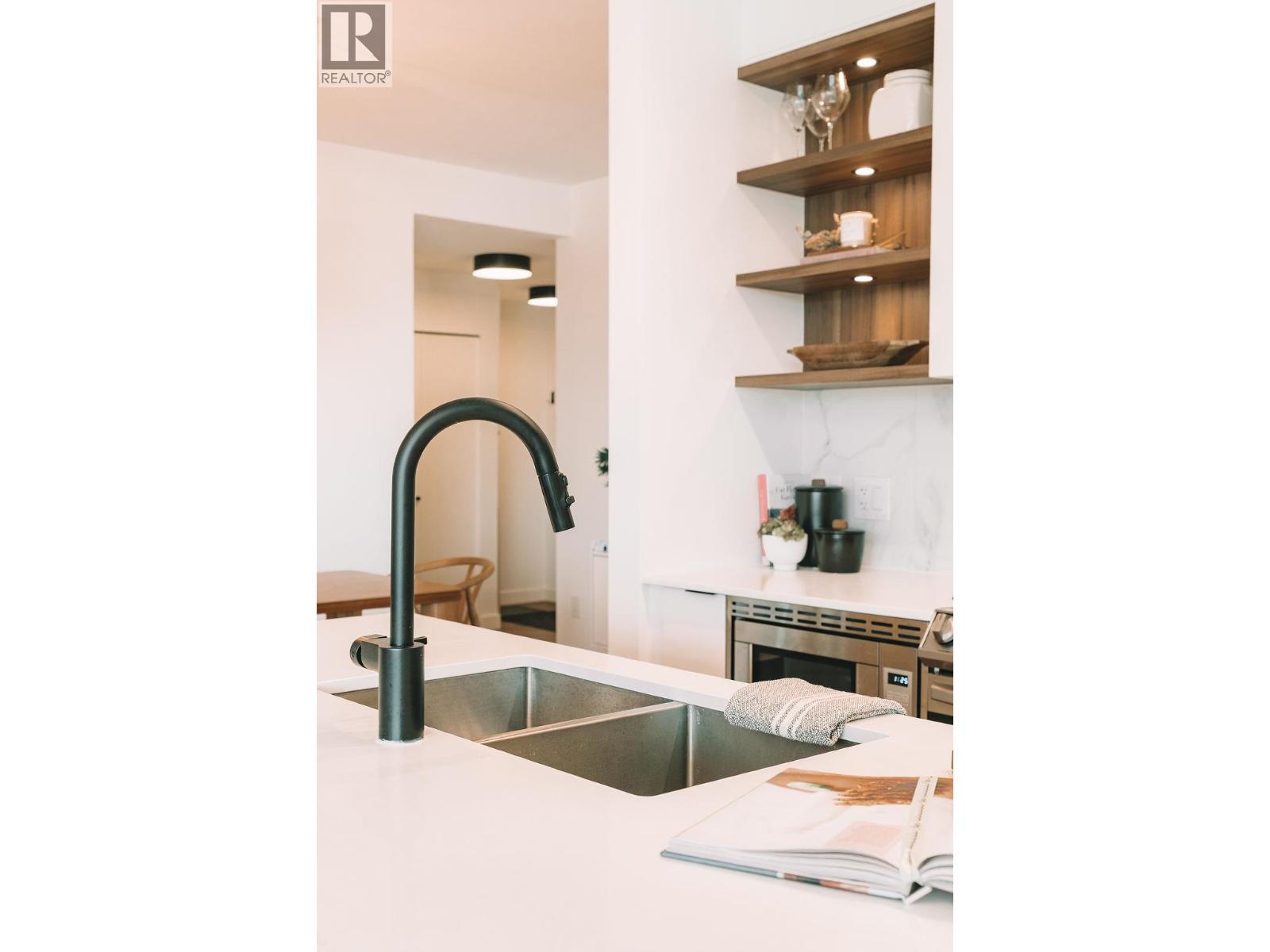 509 3229 ST JOHNS STREET, Port Moody