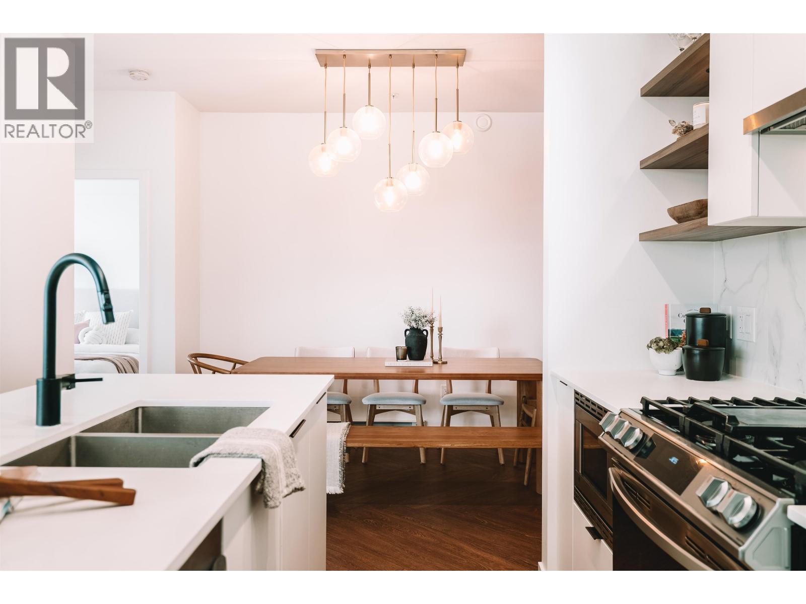 509 3229 ST JOHNS STREET, Port Moody