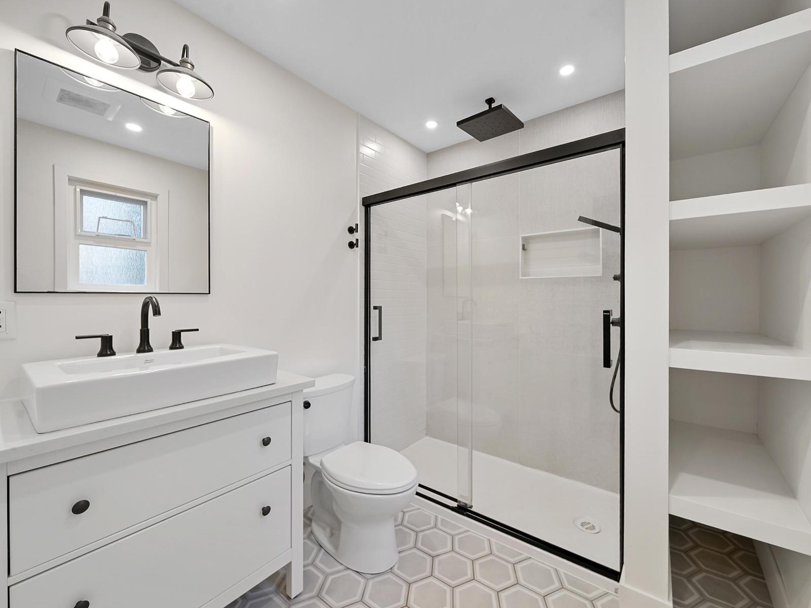 15641 107 AVENUE, Surrey