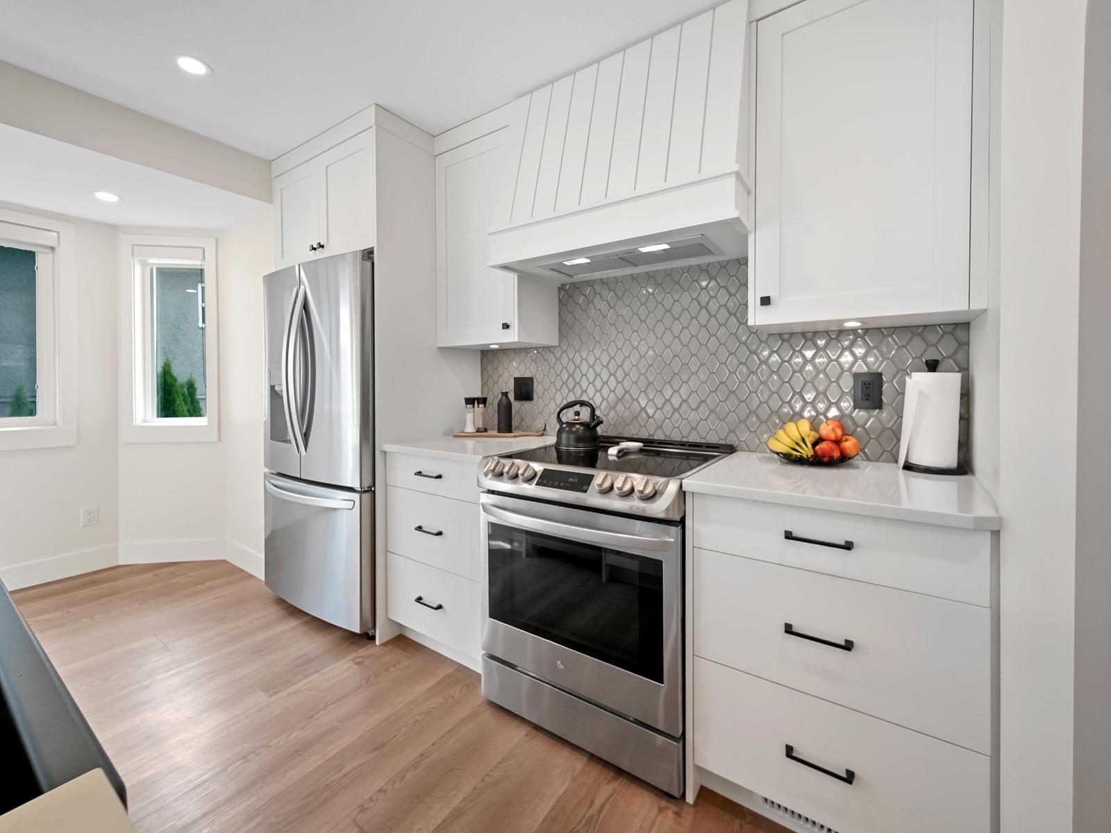 15641 107 AVENUE, Surrey