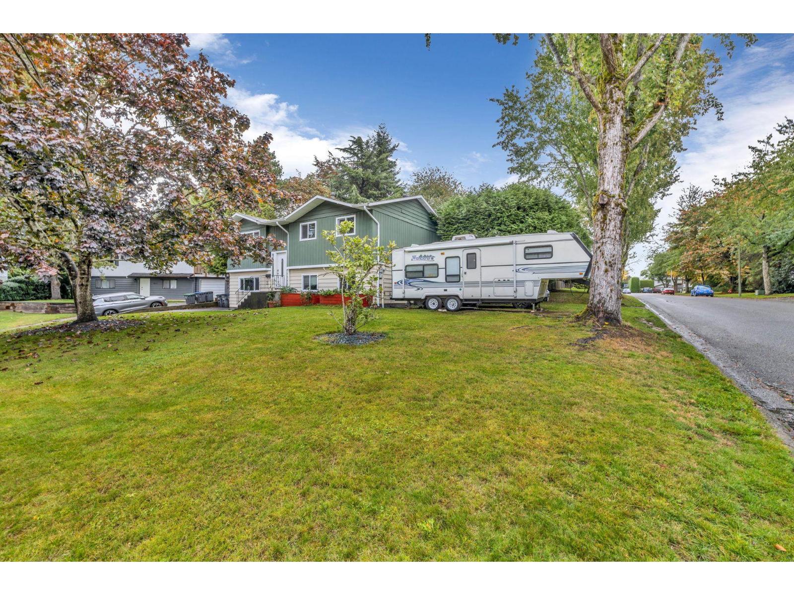6346 183 Street - photo 2