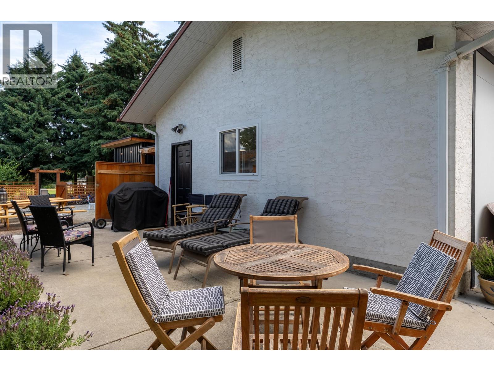  740 McClure Road, Kelowna