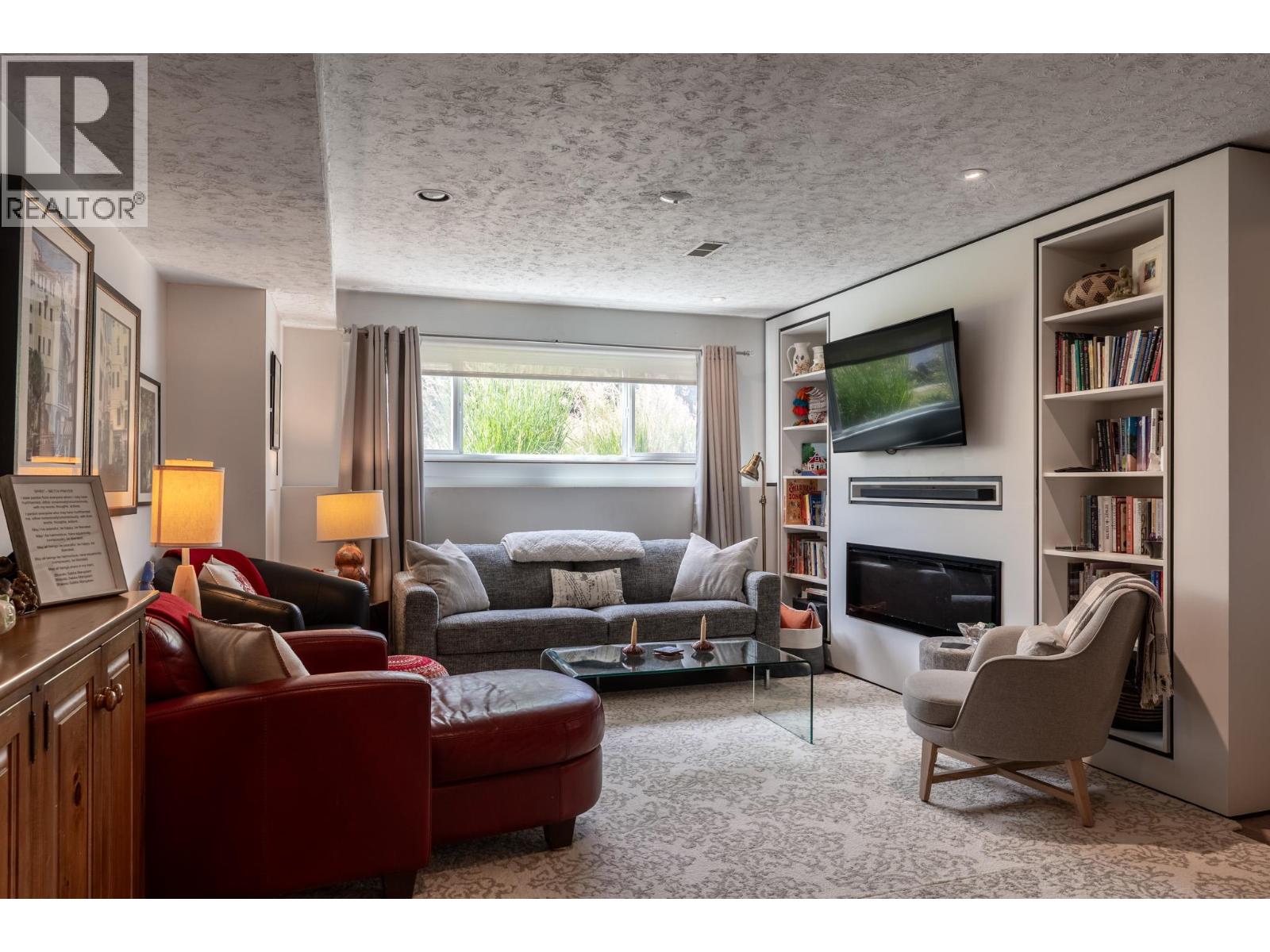  740 McClure Road, Kelowna