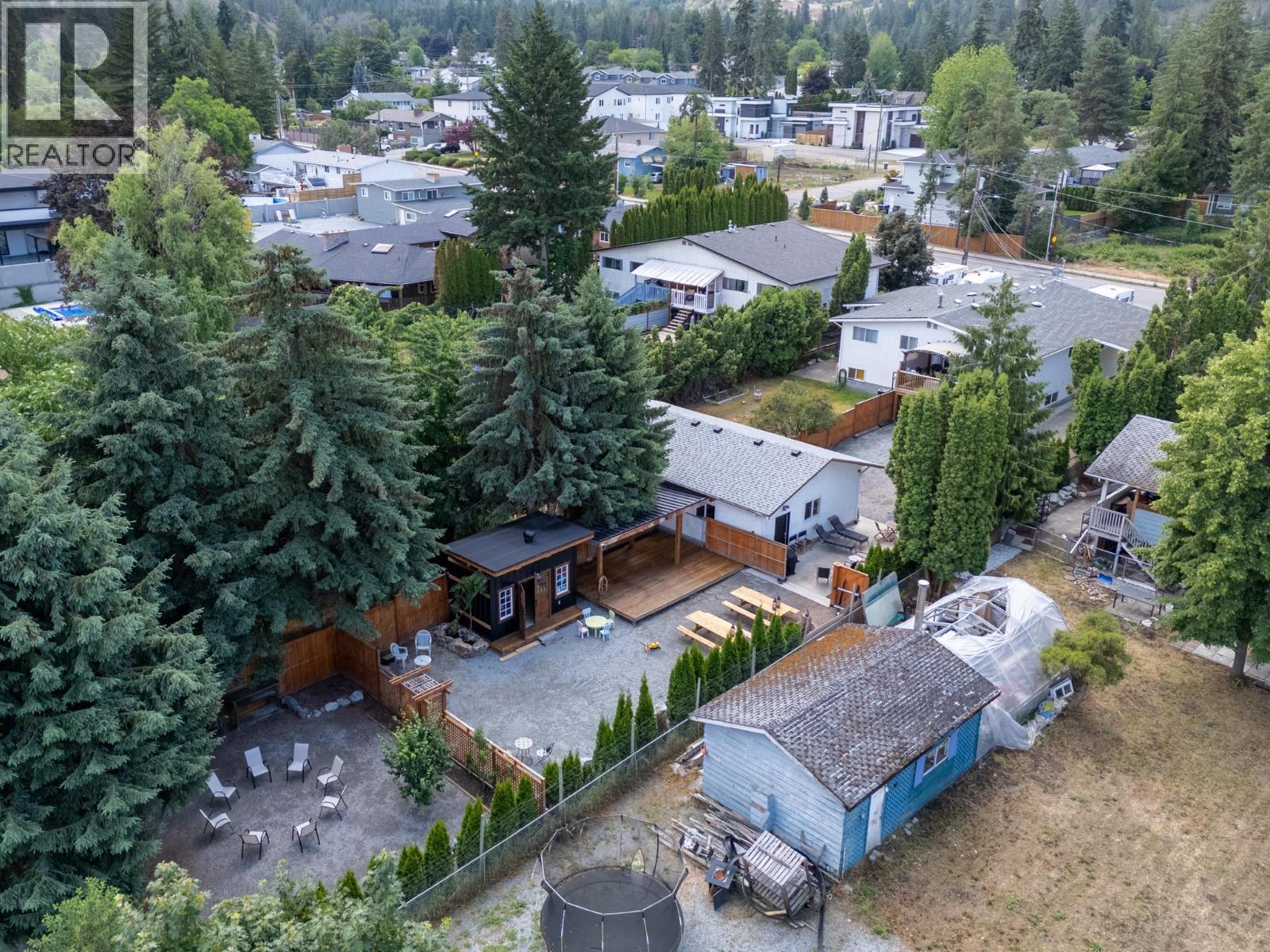  740 McClure Road, Kelowna