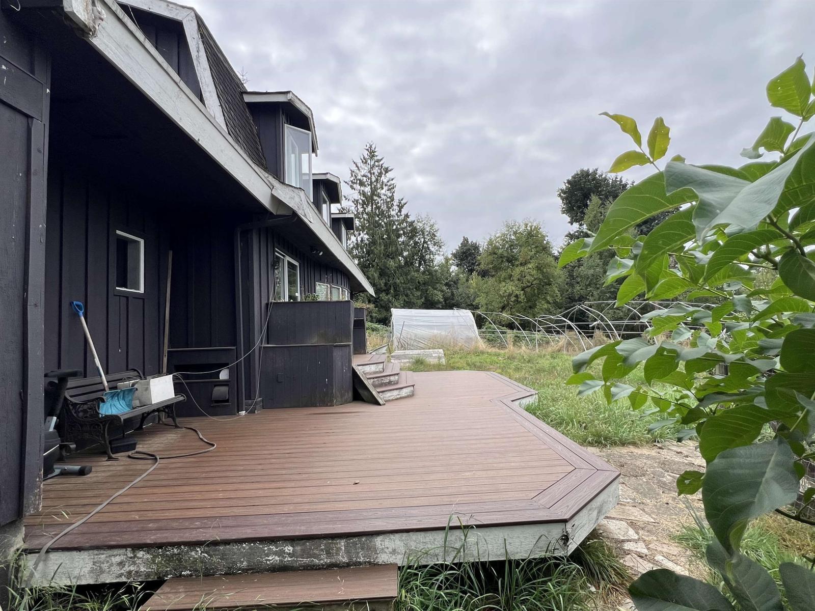 6863 BRADNER ROAD, Abbotsford