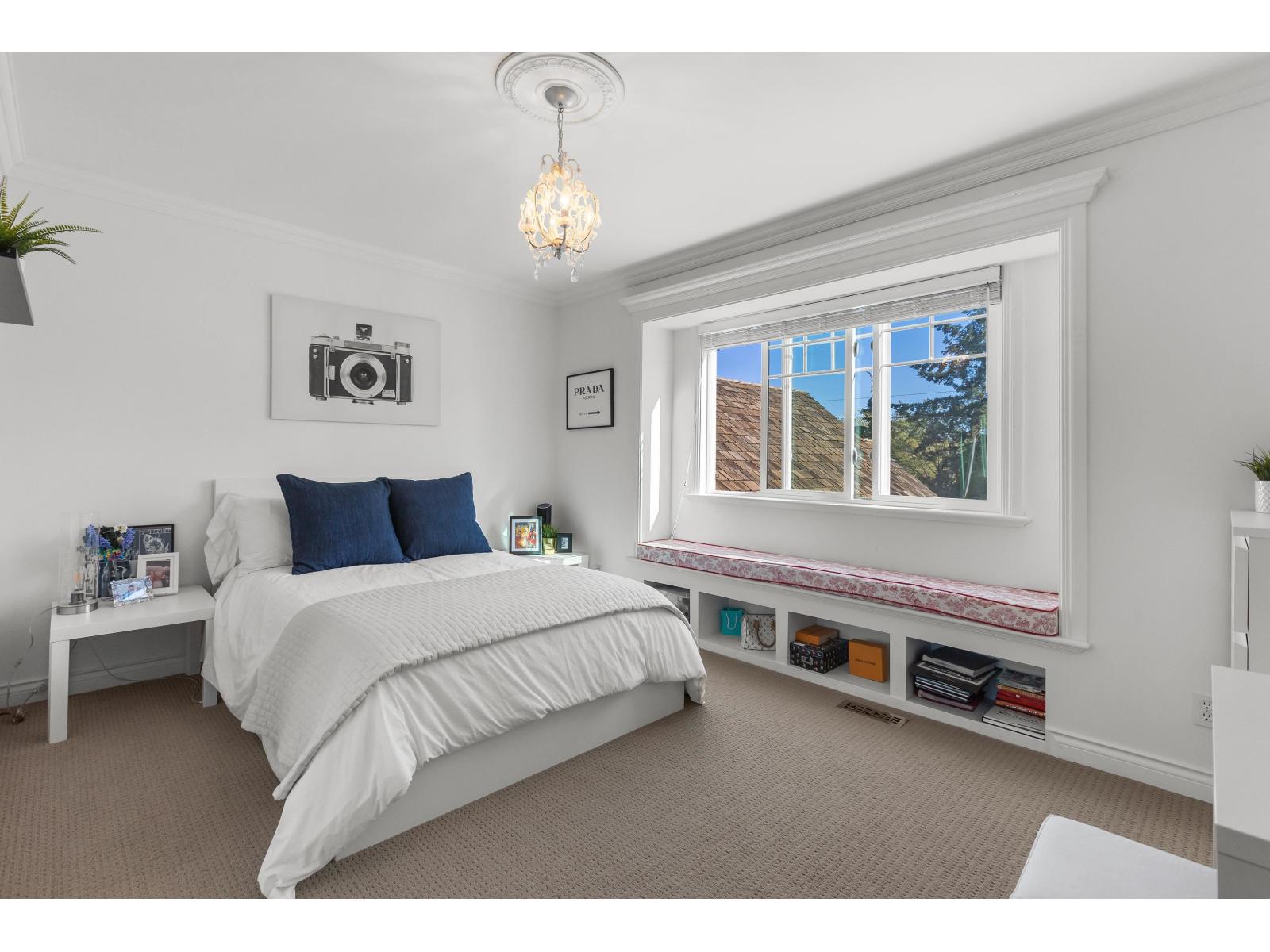 15675 36 AVENUE, Surrey