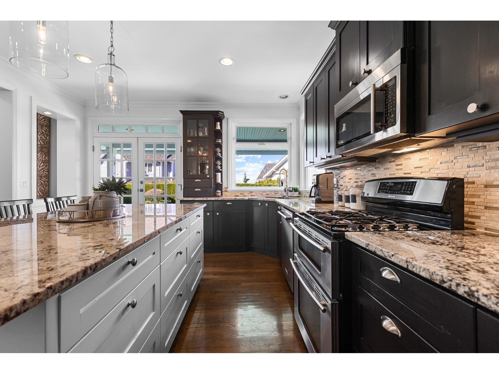 15675 36 AVENUE, Surrey