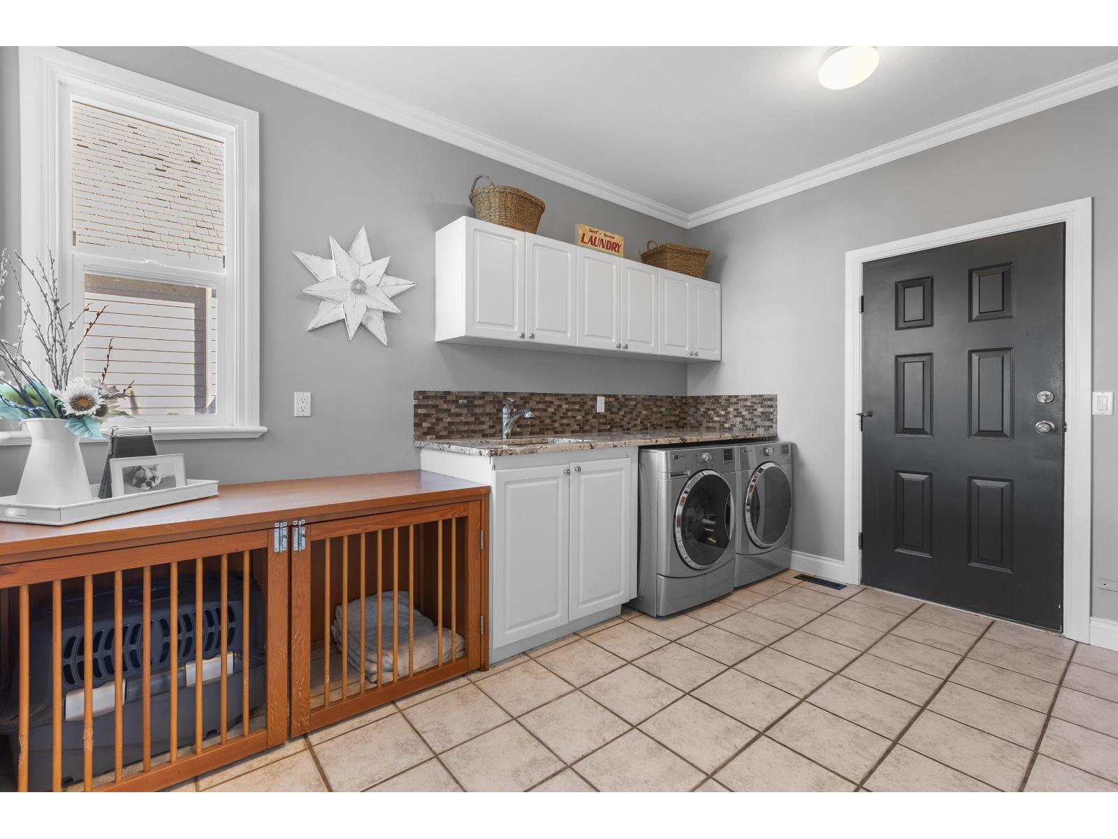 15675 36 AVENUE, Surrey