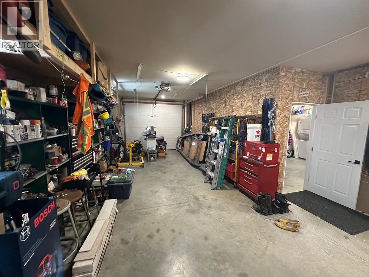 730 Heyland Road, Balfour