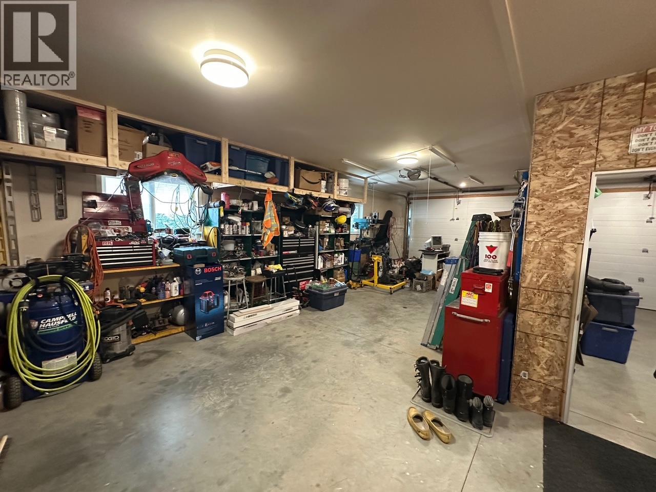 730 Heyland Road, Balfour