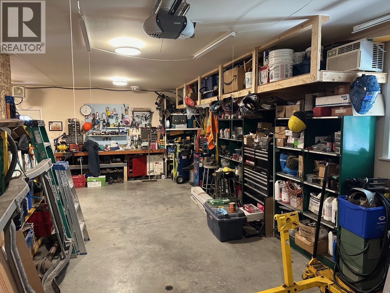 730 Heyland Road, Balfour