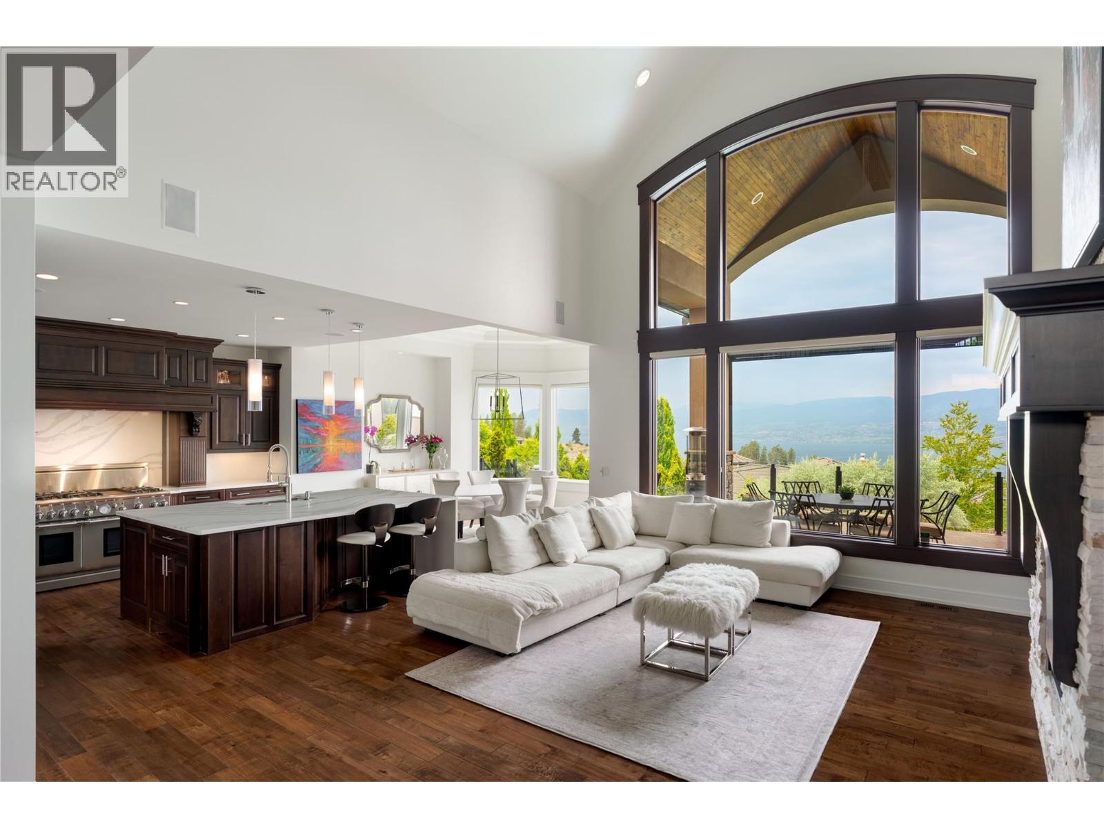  722 Marin Crescent, Kelowna