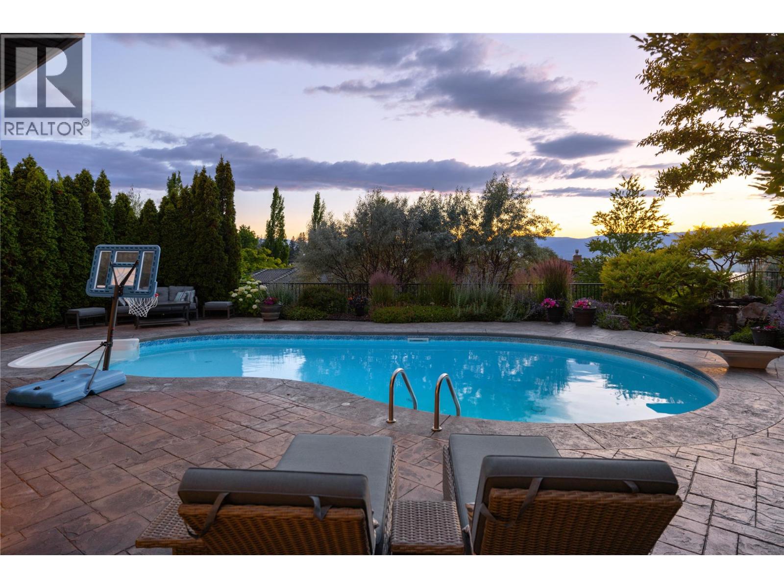  722 Marin Crescent, Kelowna