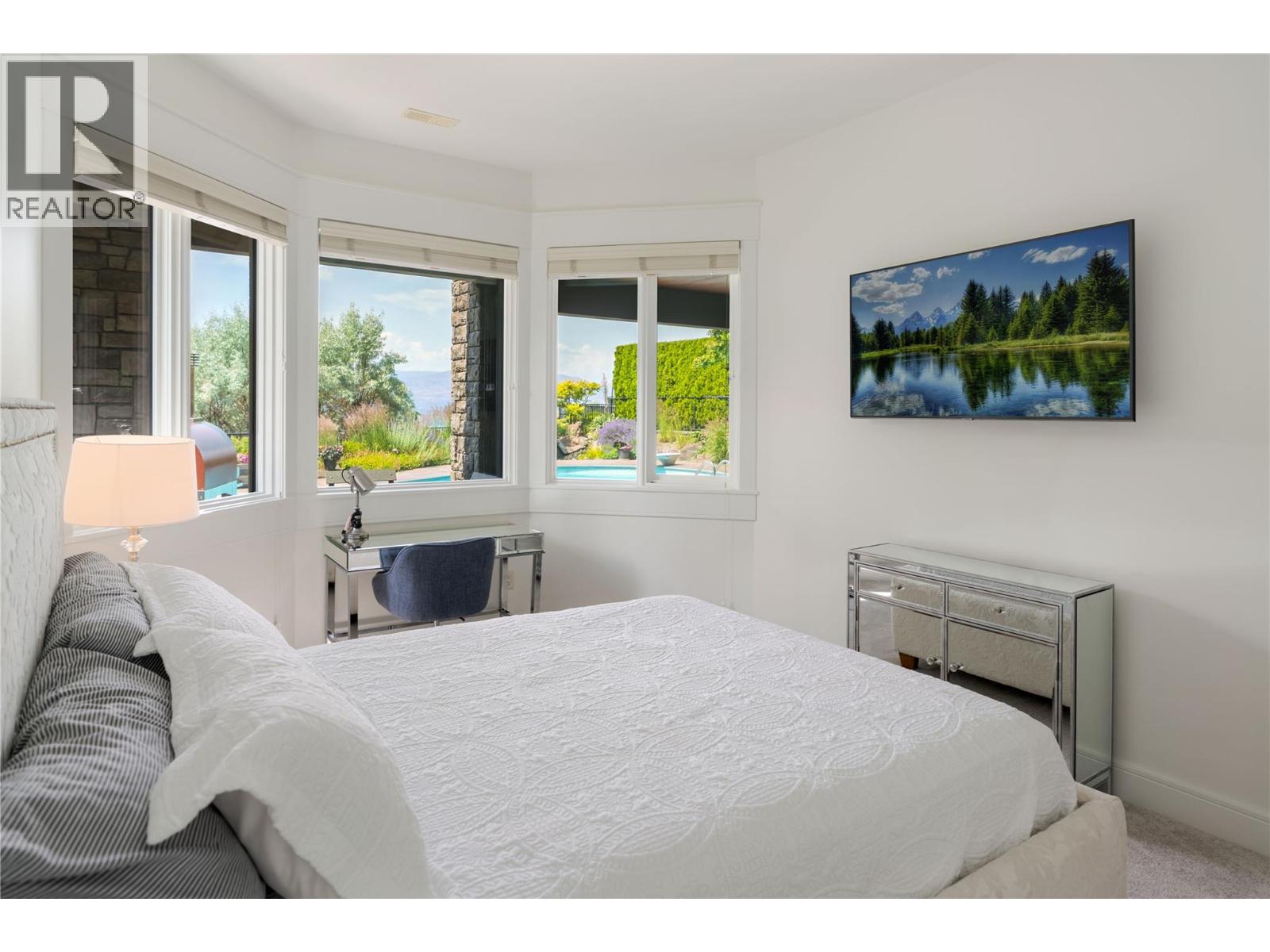  722 Marin Crescent, Kelowna