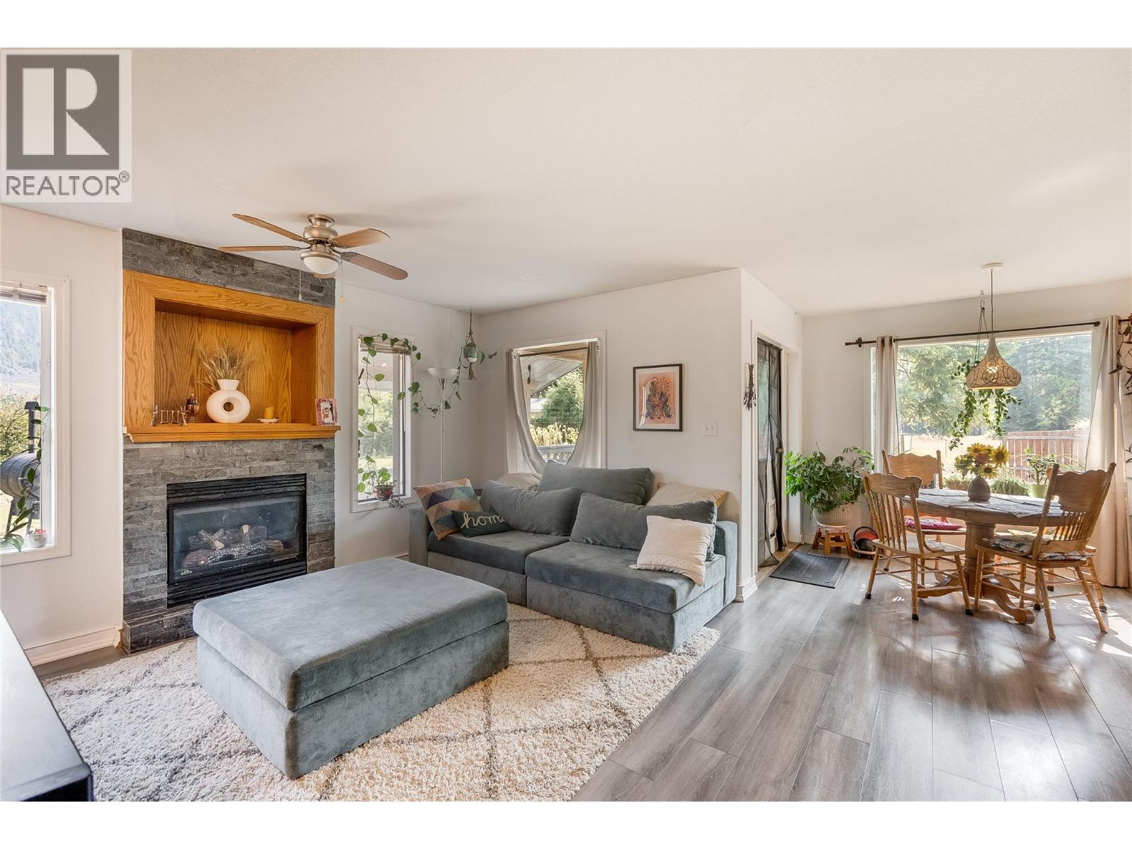 2706 JACKS Crescent, Nelson