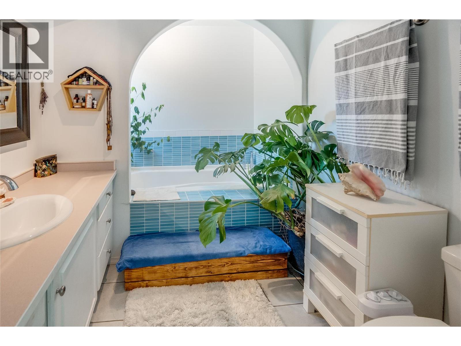 2706 JACKS Crescent, Nelson