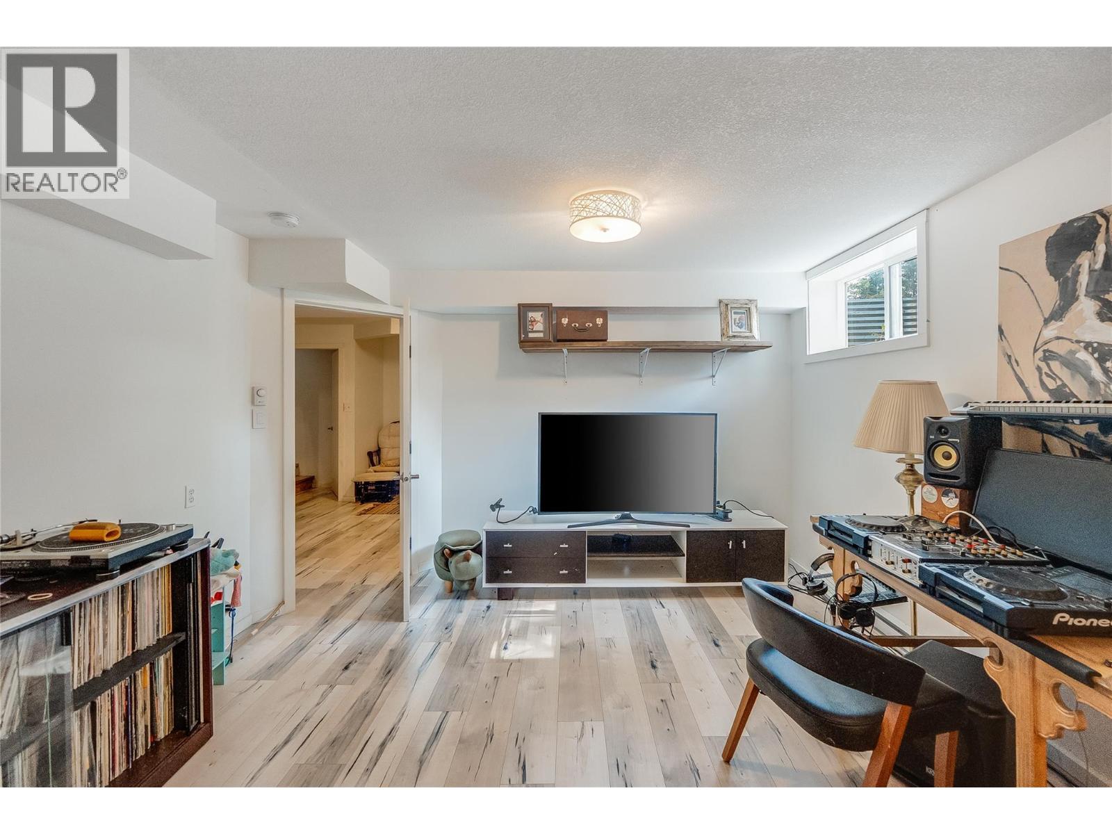 2706 JACKS Crescent, Nelson