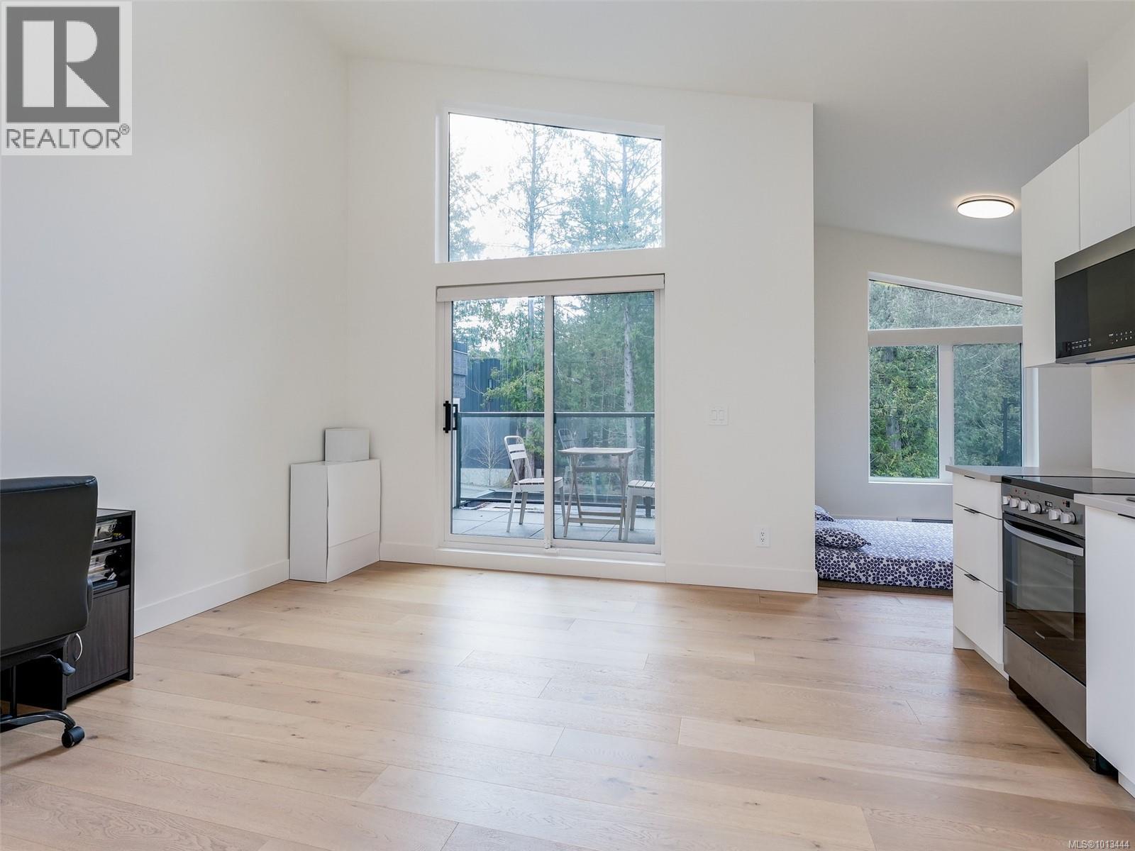  3909 Olympian Way, Colwood