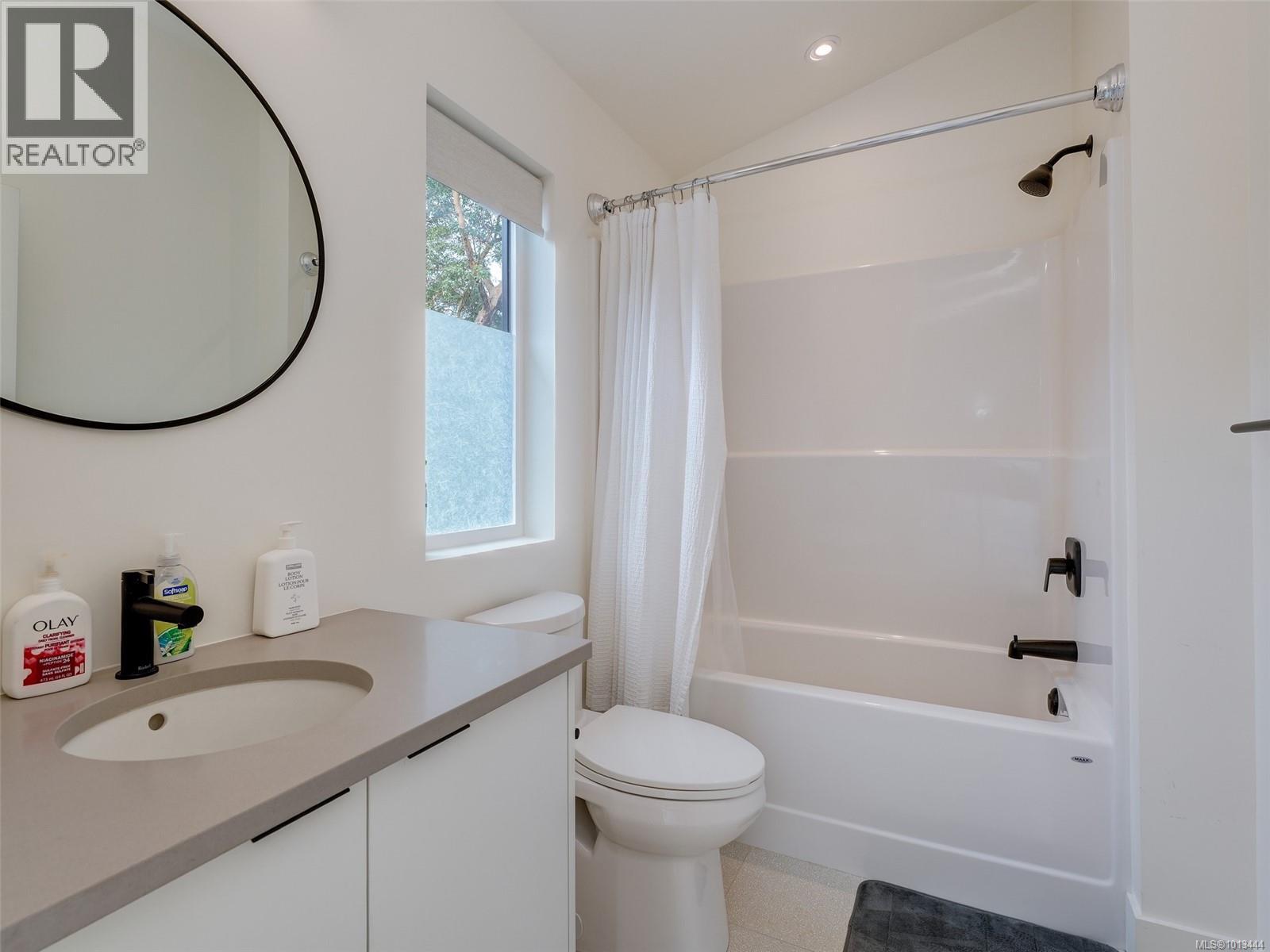  3909 Olympian Way, Colwood