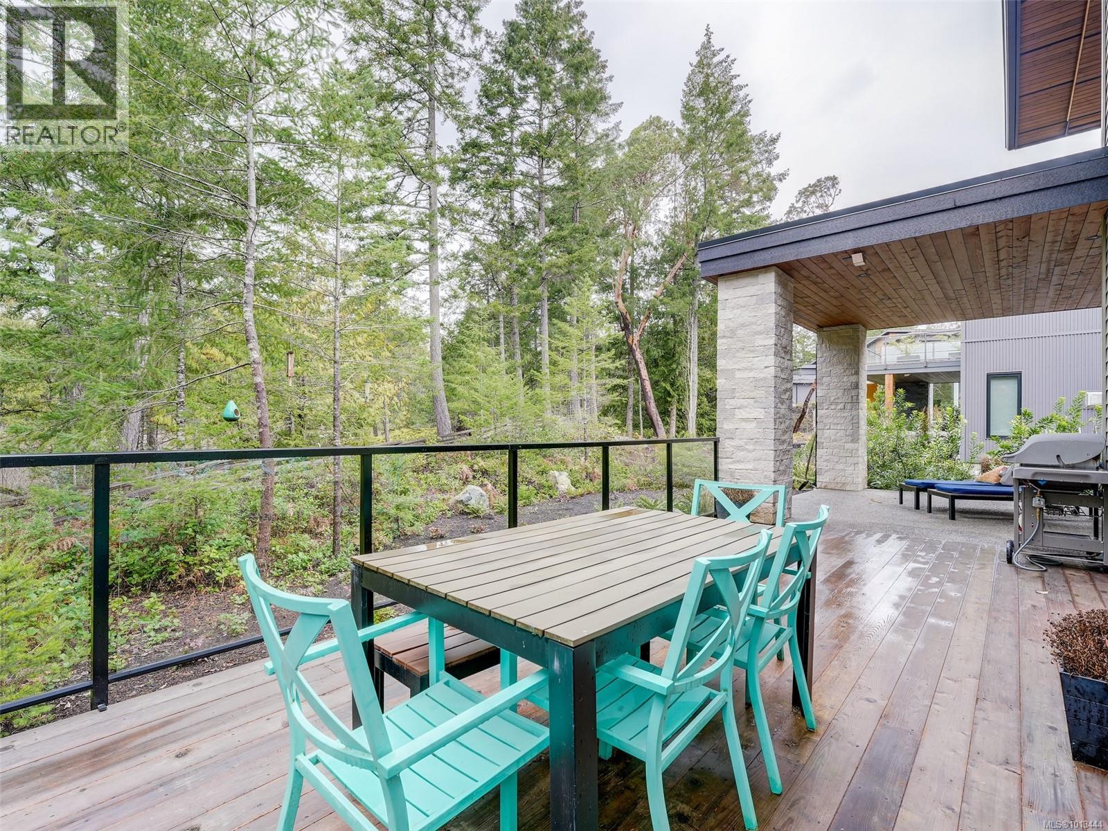  3909 Olympian Way, Colwood