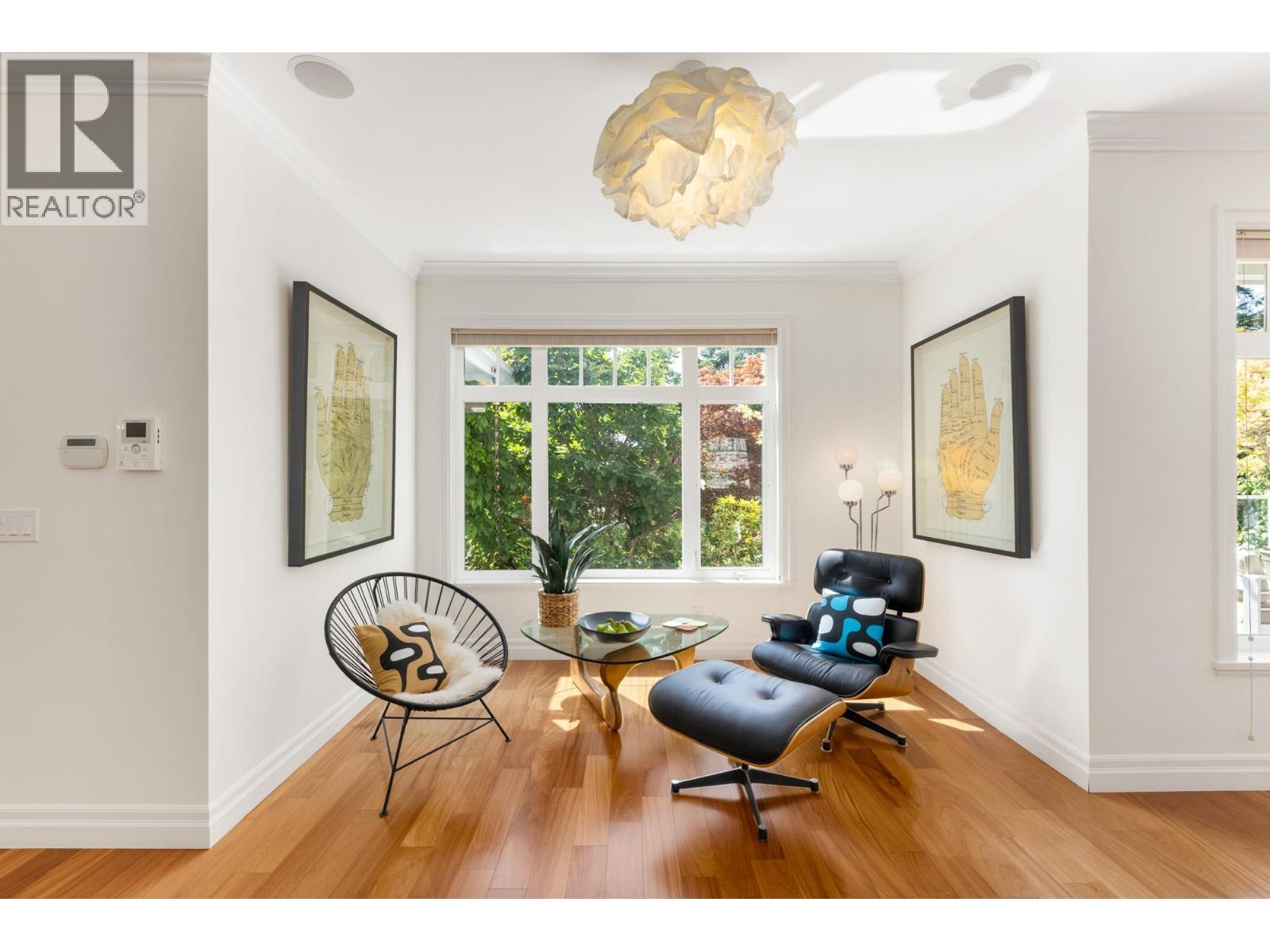 1122 KILMER ROAD, North Vancouver