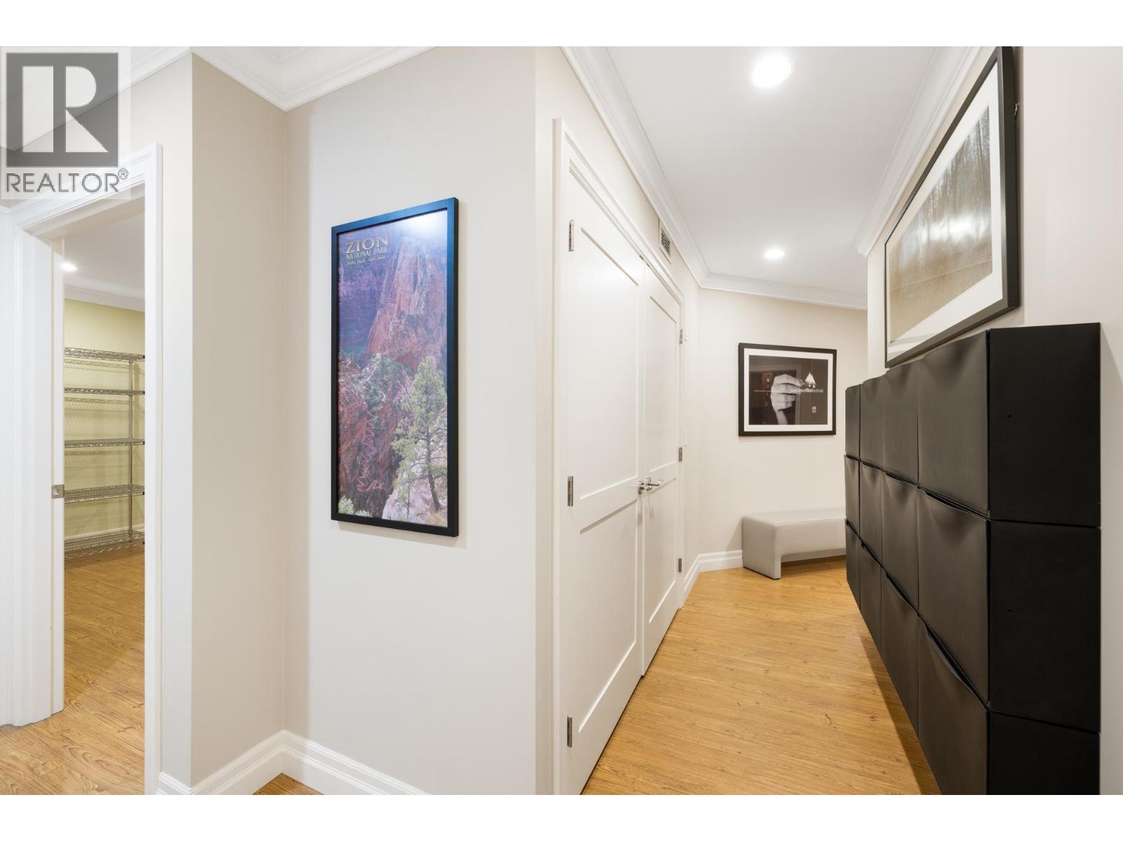 1122 KILMER ROAD, North Vancouver