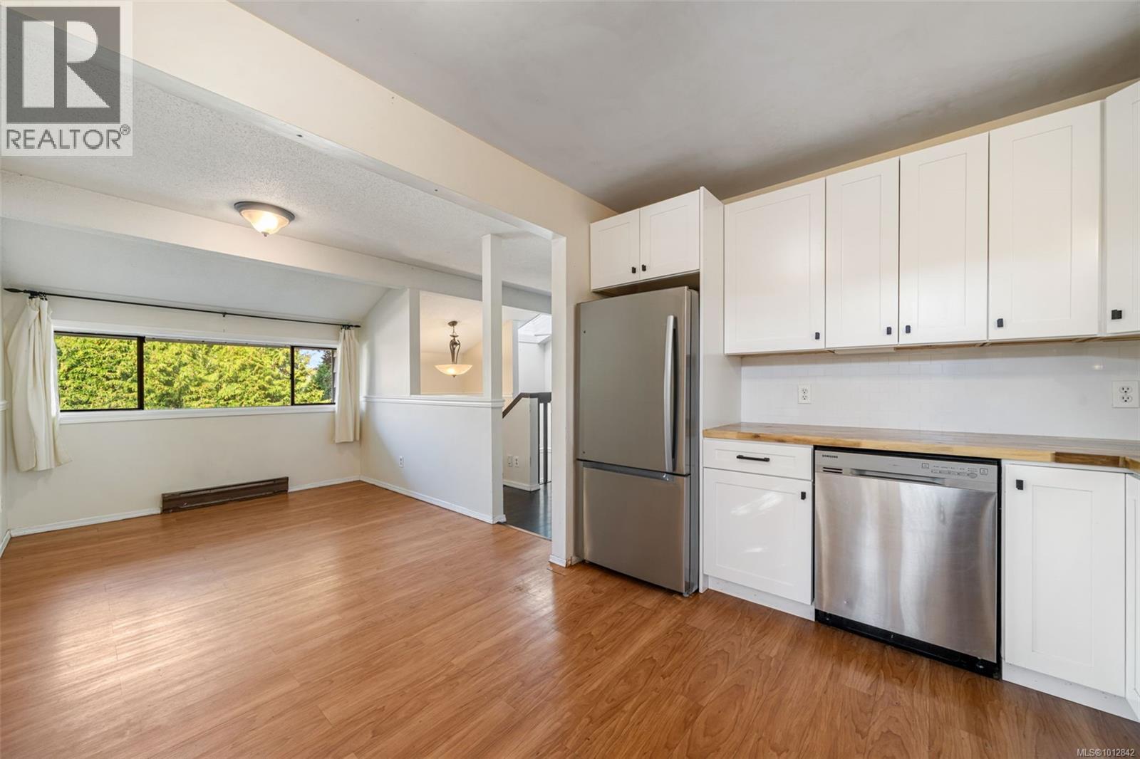B 1176 Damelart Way, Central Saanich