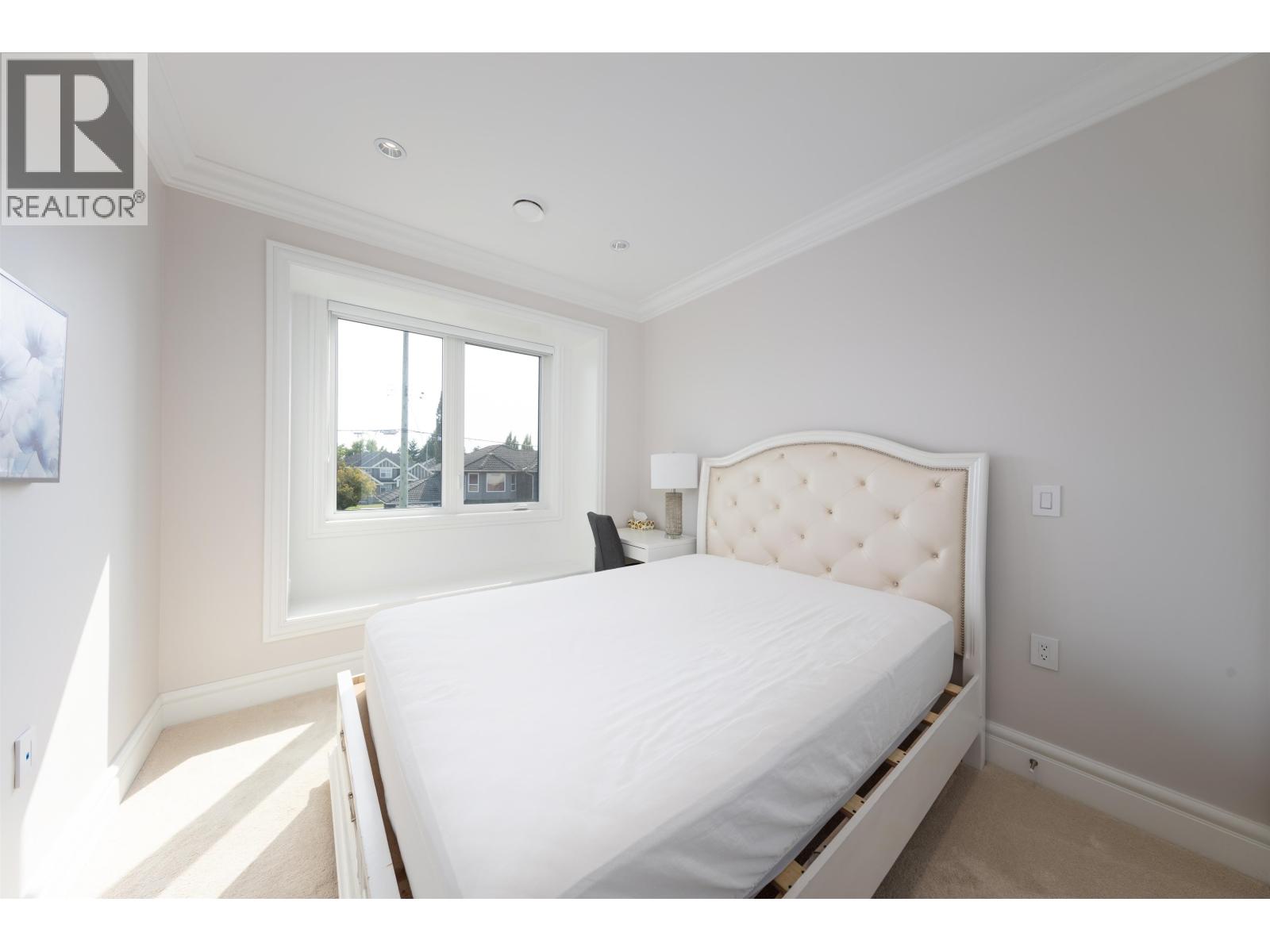 10740 ANAHIM DRIVE, Richmond