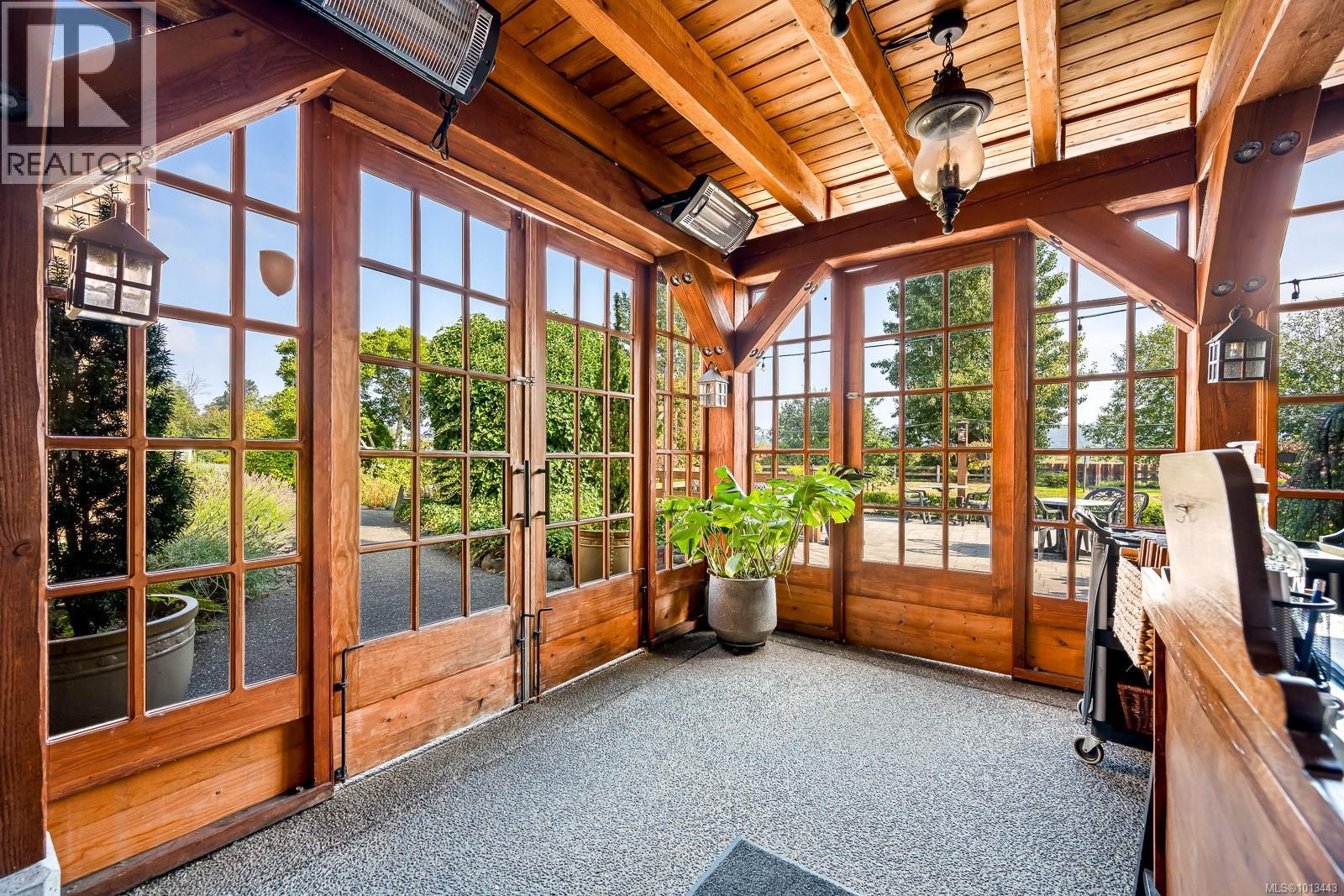 1760 Riverside Lane, Courtenay