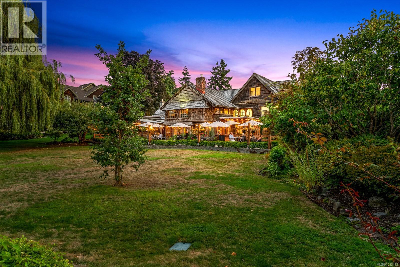 1760 Riverside Lane, Courtenay