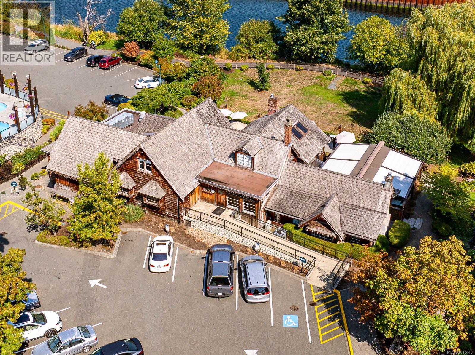 1760 Riverside Lane, Courtenay