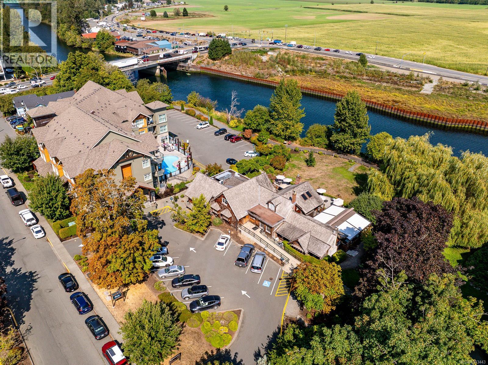 1760 Riverside Lane, Courtenay