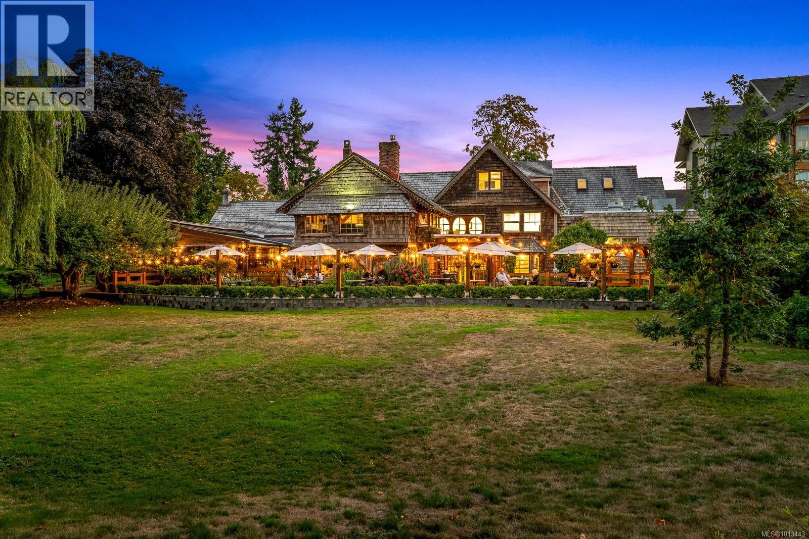 1760 Riverside Lane, Courtenay