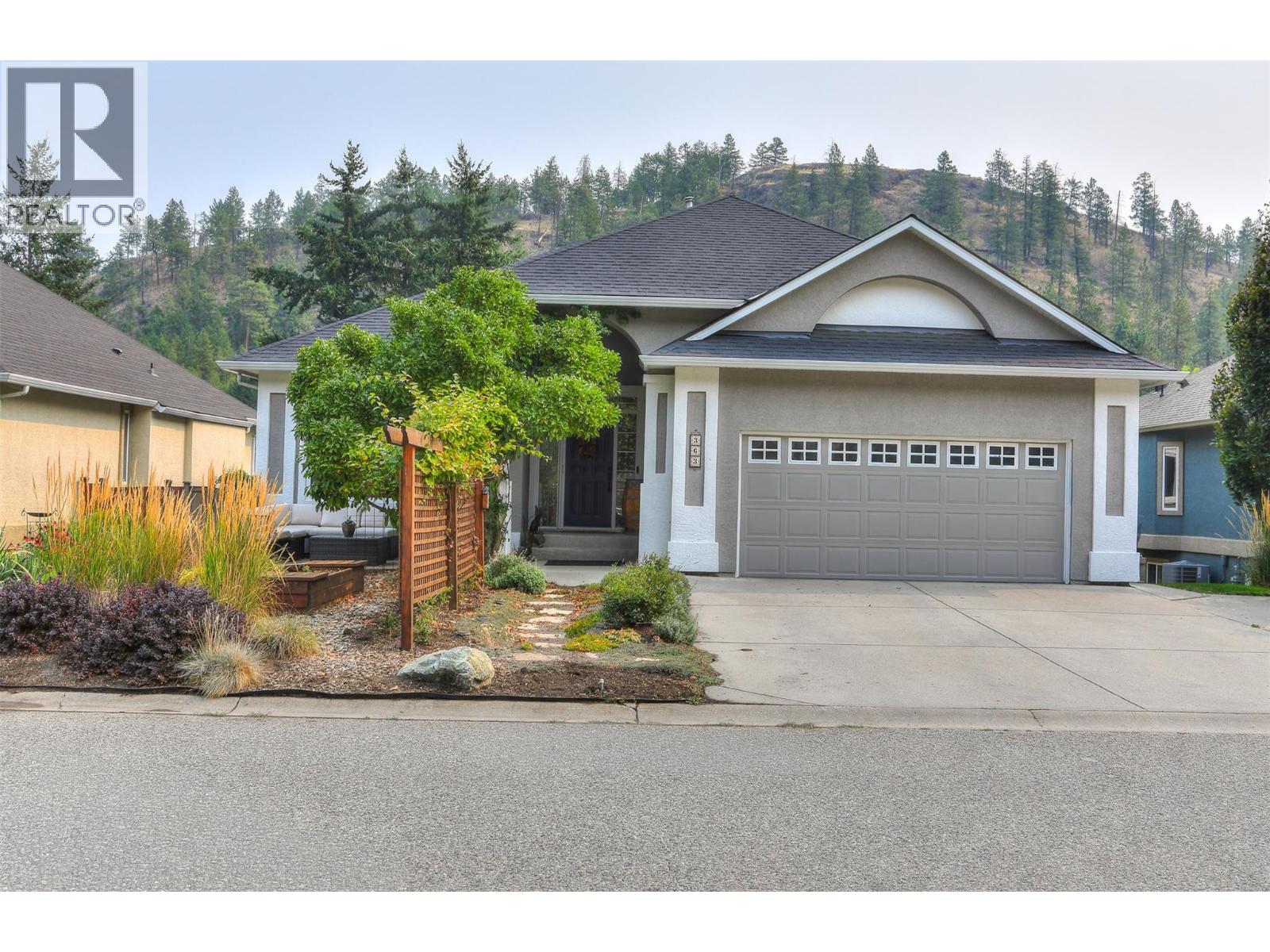  363 Woodpark Crescent, Kelowna