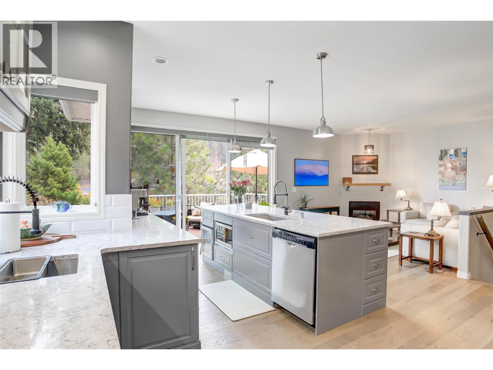  363 Woodpark Crescent, Kelowna