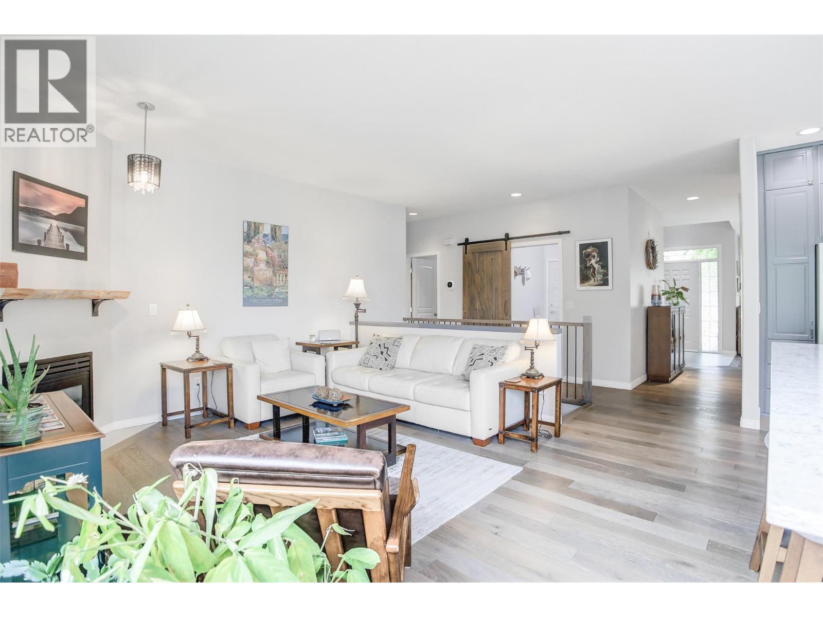  363 Woodpark Crescent, Kelowna