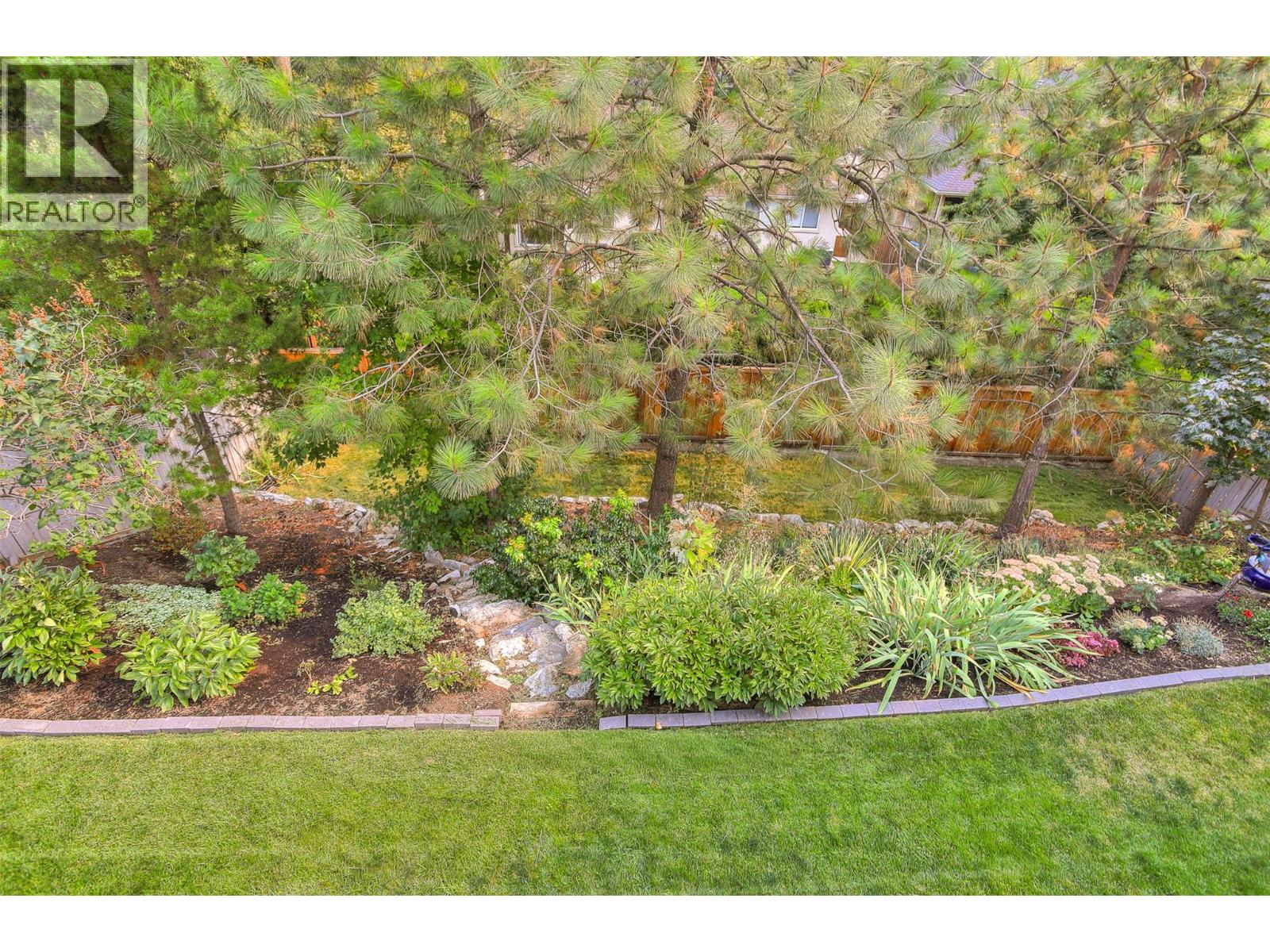  363 Woodpark Crescent, Kelowna